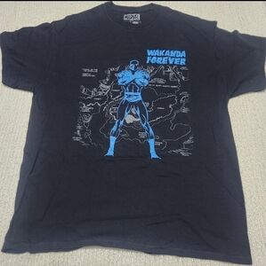 Black Panther T-shirt